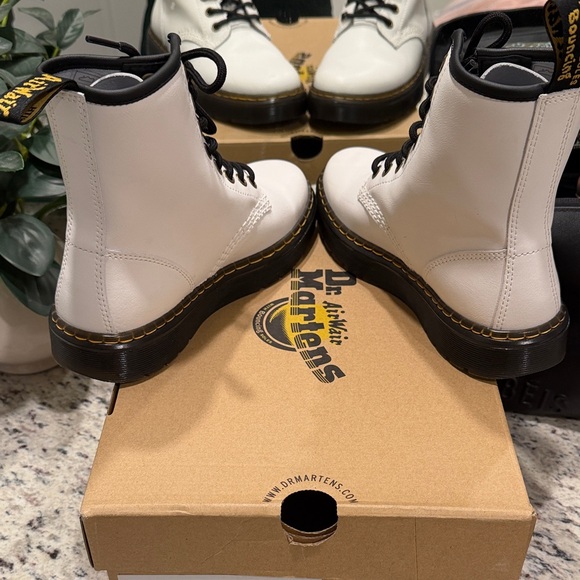 Dr. Martens Zavala boots - Picture 6 of 10